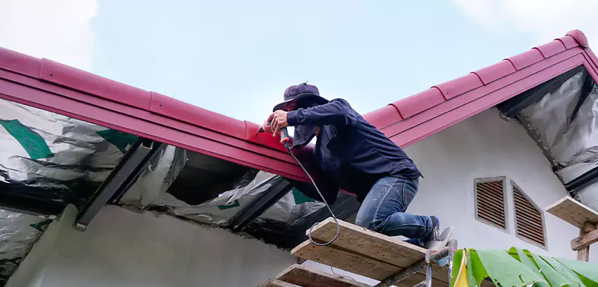 Rain Gutter Repair in Maywood
