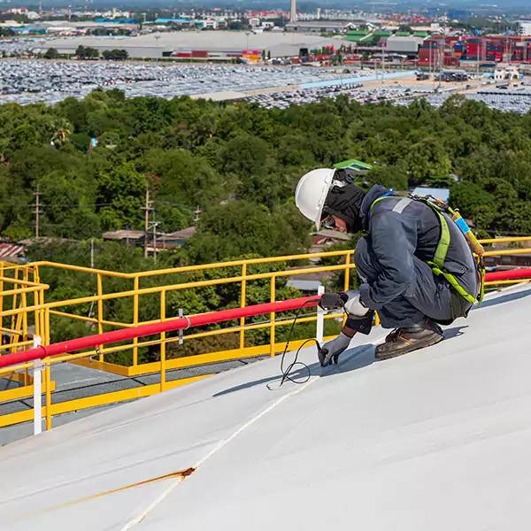 Why Maywood Roofing Is Maywood's Trusted TPO Roofing Team?